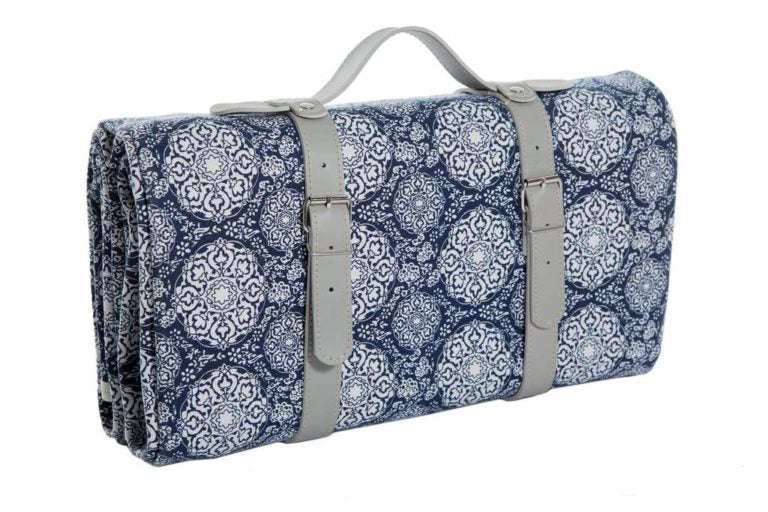 Yuppie Gift Baskets Picnic/Beach Rug Large | Cobalt Blue