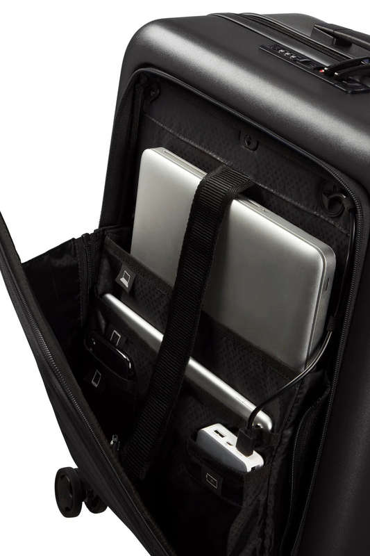 Samsonite Stackd Spinner (4 wheels) 55cm (23/26cm) Exp Easy Access
