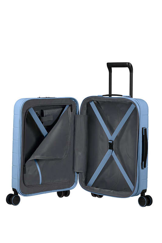 American Tourister Novastream Spinner Expandable 55cm Pastle blue