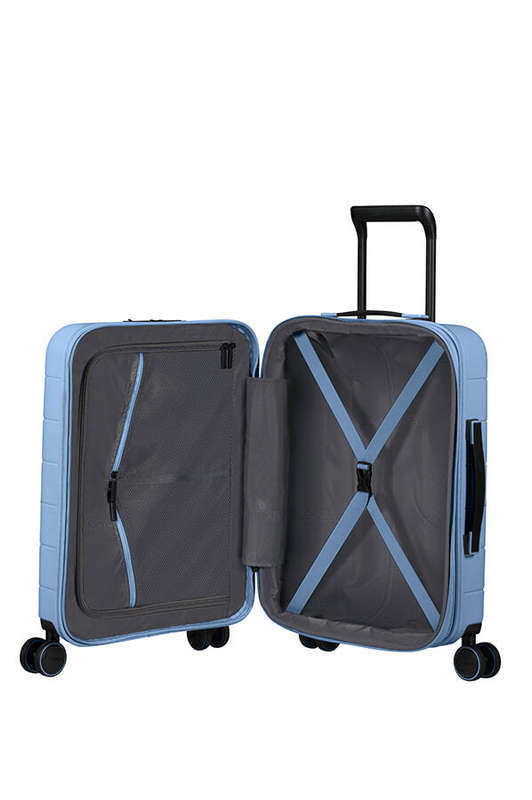 American Tourister Novastream Spinner Expandable 55cm Pastle blue