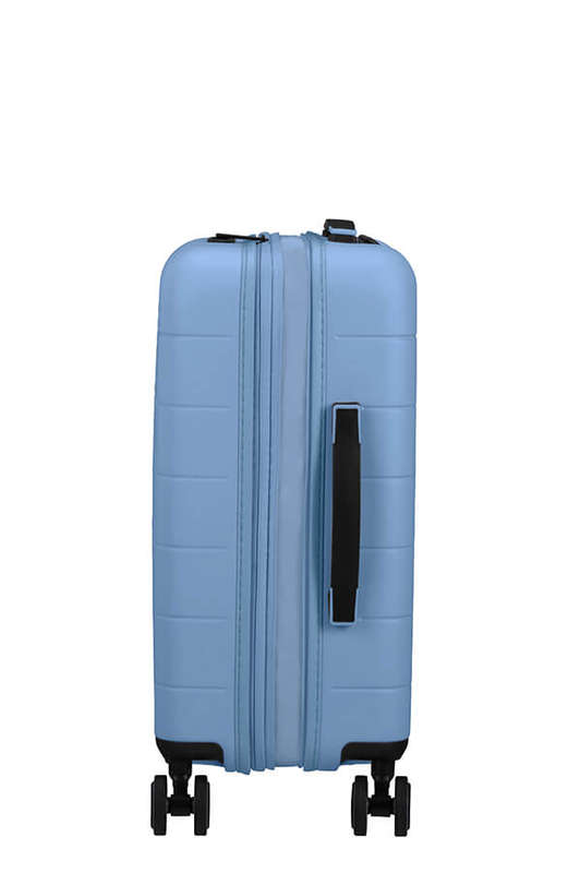 American Tourister Novastream Spinner Expandable 55cm Pastle blue