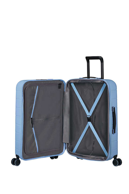 American Tourister  Novastream Spinner TSA Expandable 67cm Pastle Blue