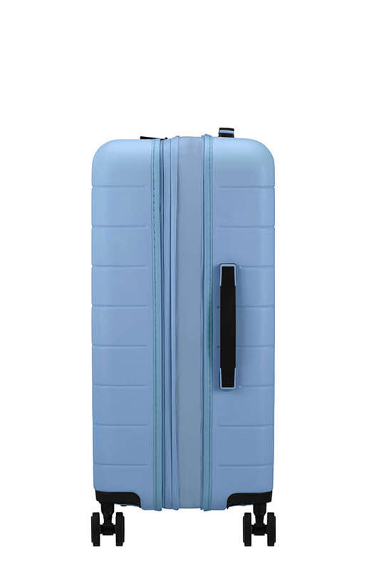 American Tourister  Novastream Spinner TSA Expandable 67cm Pastle Blue