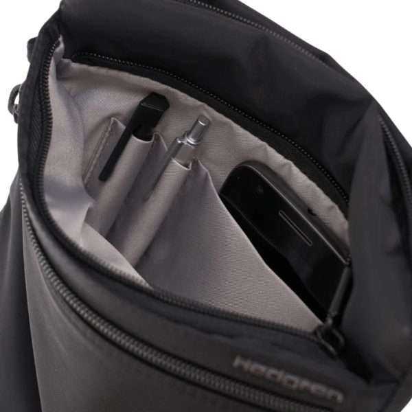 Hedgren Inner City Leonce vertical crossbody Black