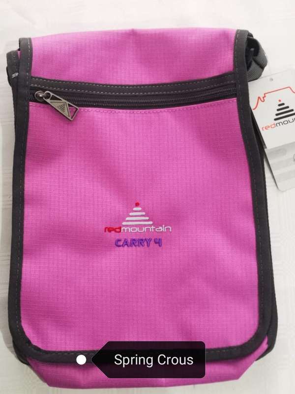 Red Mountain Sling Bag - Spring Crous