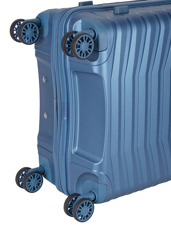 Cellini Aerotech Medium 4 Wheel Trolley Case Blue