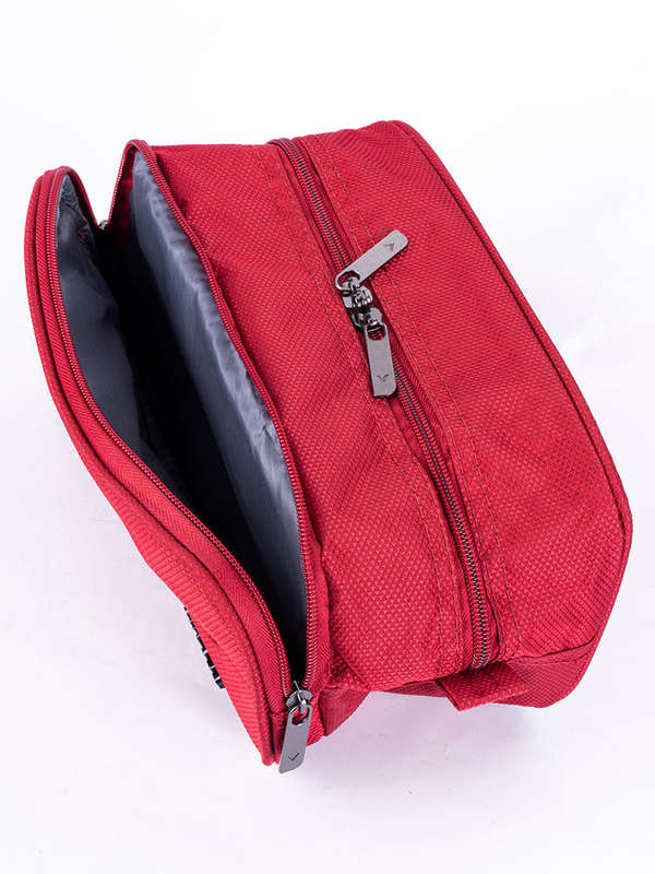 Voyager Istria Toiletry Bag Red