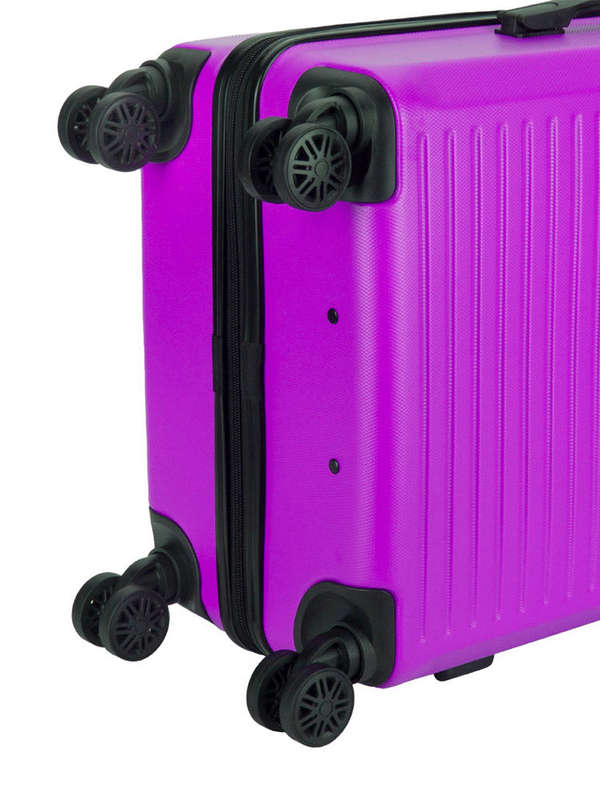 Voyager Mahe Large 4 Wheel Trolley Case Purple