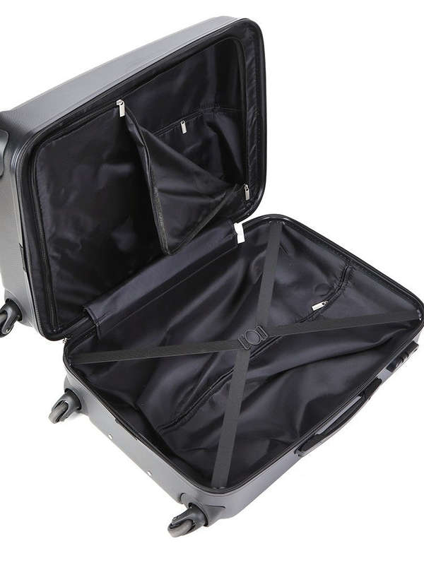 Voyager Hardshell 75cm Trolley Case Black
