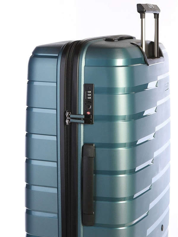 New Cellini Microlite 75cm Spinner Electric Blue