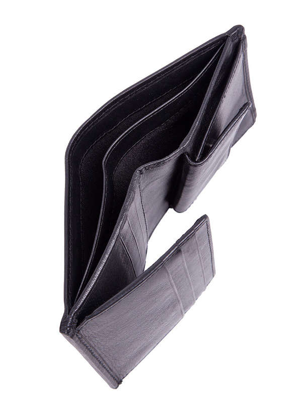 Polo Nappa Vertical Billfold W Card Flap