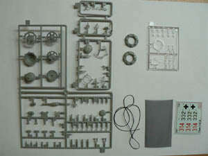 ZVA3616 - Zvezda (1/35) King Tiger Pz. Kpfw. VI Tiger II Ausf. B (Porsche Turret)