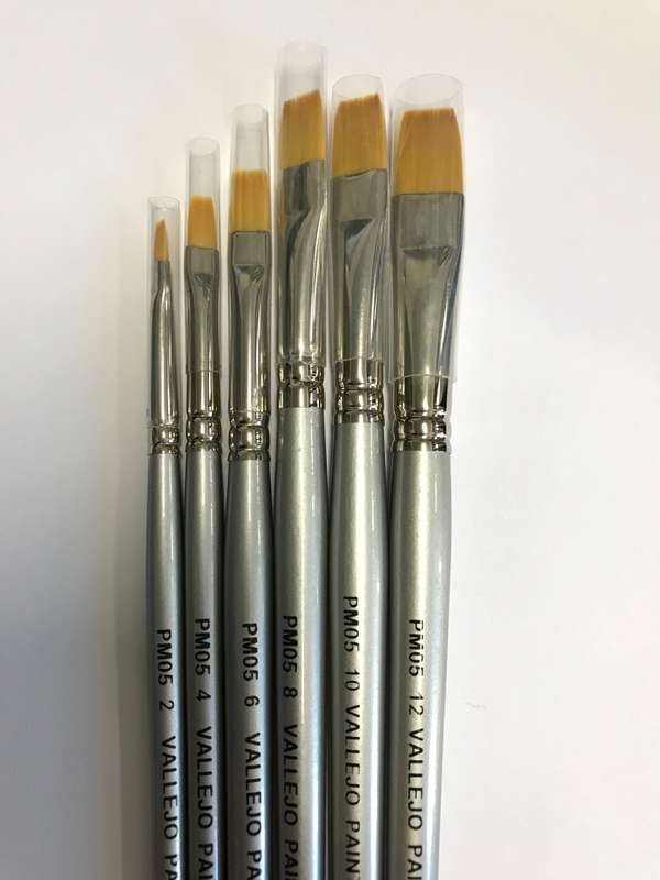 PM05004 FLAT RECTANGULAR BRUSH NO. 4 - Vallejo Paint Master
