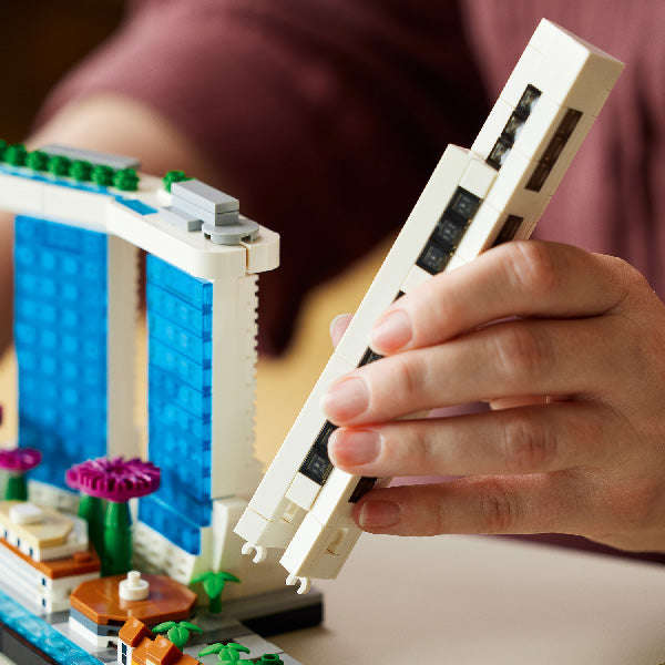 LEGO Architecture Singapore 21057 Building Kit 21057