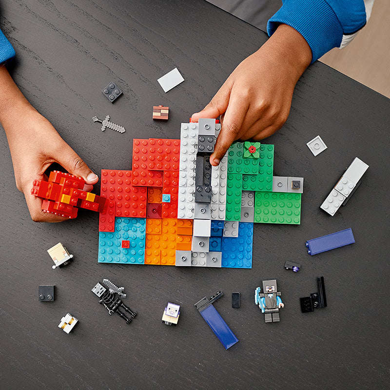 LEGO Minecraft The Ruined Portal 21172