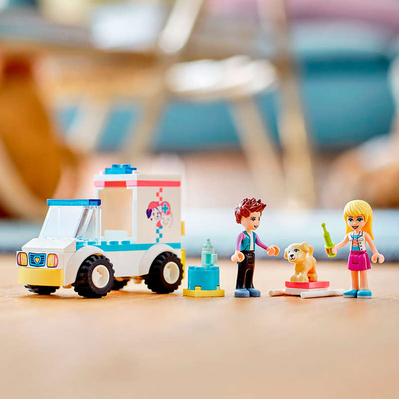 LEGO Friends Pet Clinic Ambulance Building Kit 41694