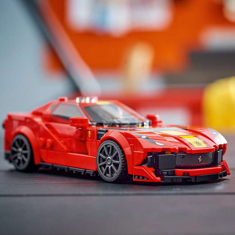 LEGO Speed Champions Ferrari 812 Competizione Building Kit 76914