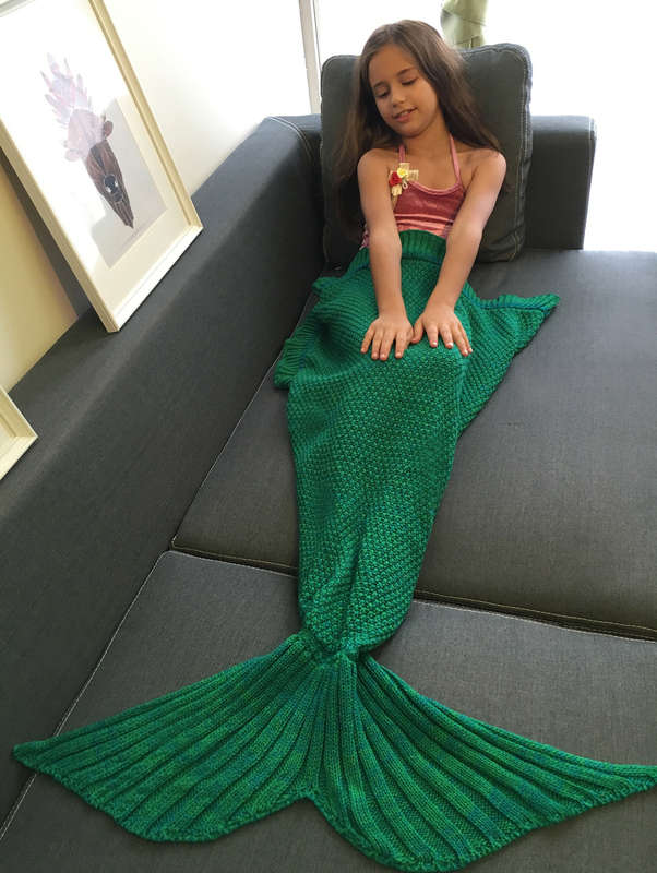 Comfortable Flounced Design Knitted Mermaid Tail Blanket