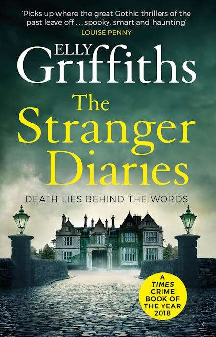 The Stranger Diaries - Elly Griffiths