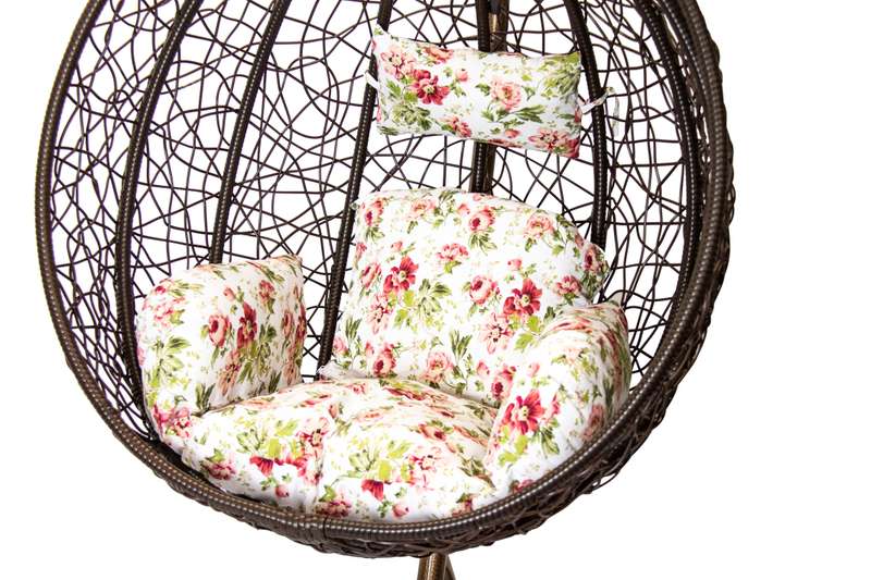 Outdoor Hanging Rattan Pod - Large Brown (Free Shipping)