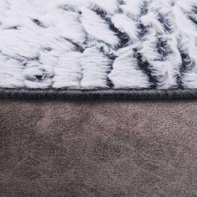 Rosewood Luxury Fleece Lined Plush Bed