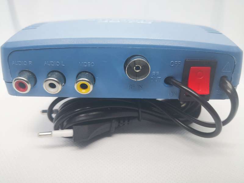 RF Modulator Converter Television System TV Signal Standard Audio Video Signal Converter AV To RF...