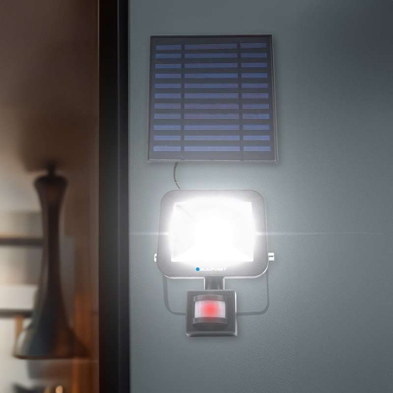 Blaupunkt EcoBright Solar Panel Light 800 Lumens