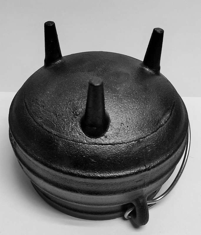 Lifespace Cast Iron No 1/4 Potjie Pot - 0.65lt (2-Pack)
