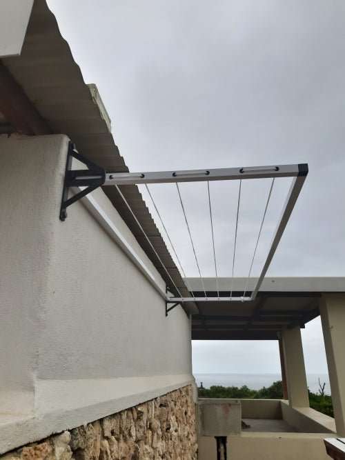 Collapsable aluminium wash lines / washing line - 2m long x 700mm wide.