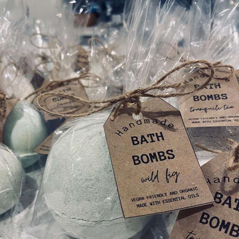 Earth & Edge Essential Oil Medium Bath Bomb Gift Pack - 4 Pack