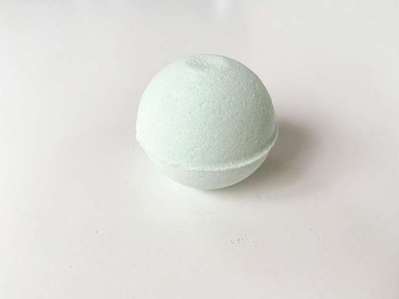 Earth & Edge Essential Oil Medium Bath Bomb Gift Pack - 4 Pack
