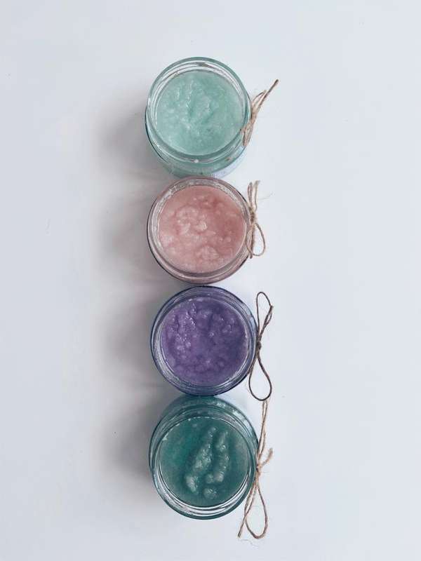 Earth & Edge Lavender Essential Oil Exfoliating Body Scrub