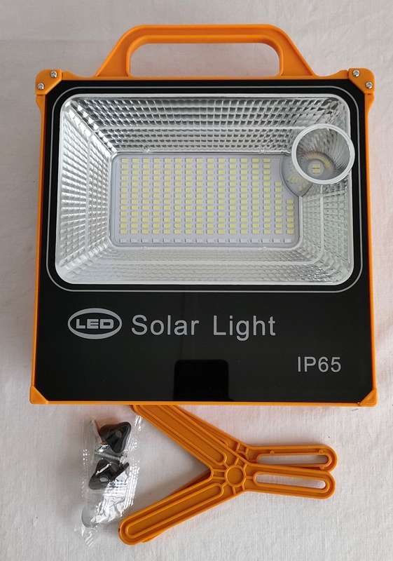 Lifespace Quality 100w Portable Solar Light with USB Port