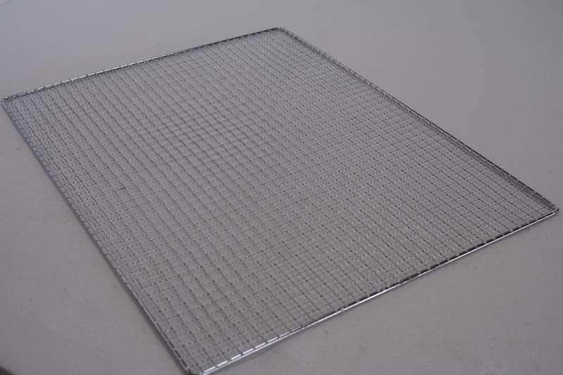 Lifespace Econo Medium Flat Braai Grid or Cooling Rack