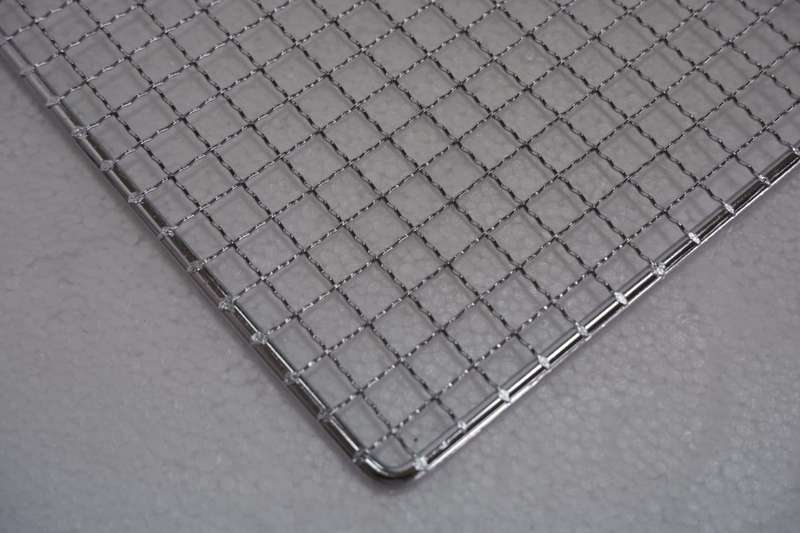 Lifespace Econo Medium Flat Braai Grid or Cooling Rack