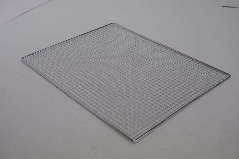 Lifespace Econo Medium Flat Braai Grid or Cooling Rack