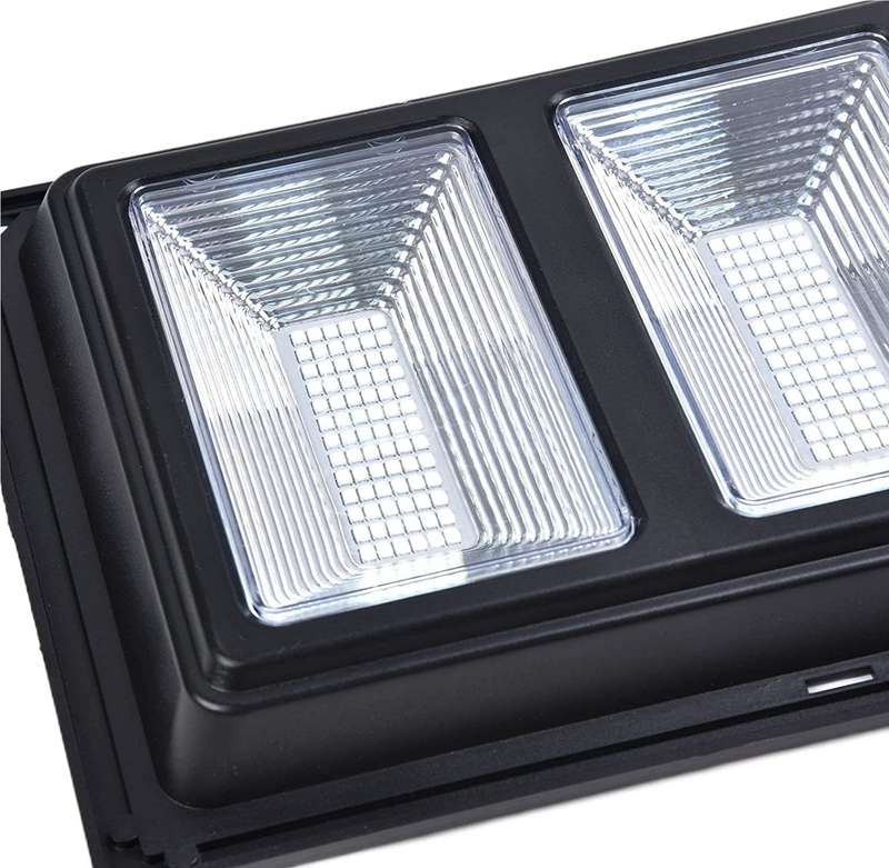 Lifespace Quality Solar Street Light with Mounting Pole - 100 watts