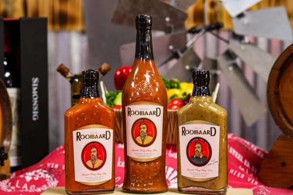 Rooibaard 'Kwaadbaard' Hot Chillie Sauce - "hy brand bloed rooi"