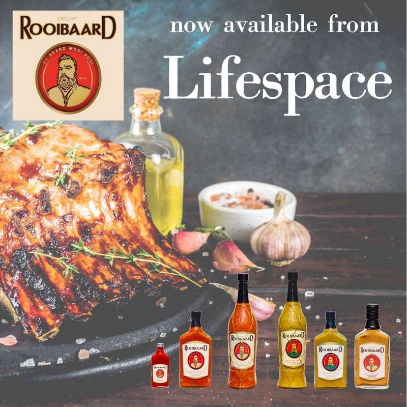 Rooibaard Original Chilli Sauce - "hy brand mooi!" - 750ml
