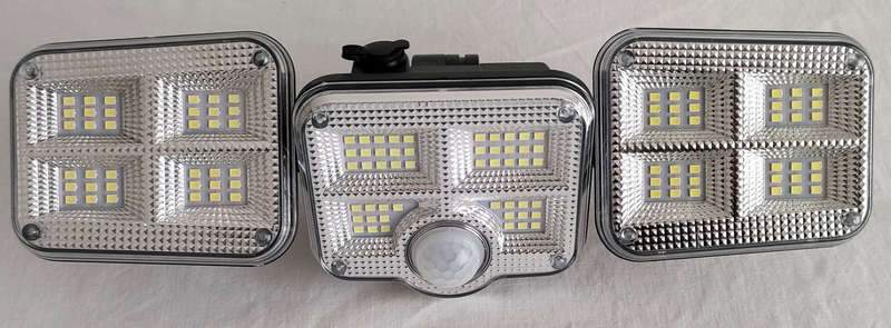 Lifespace 210 LED Solar Sensor Light with Three Heads