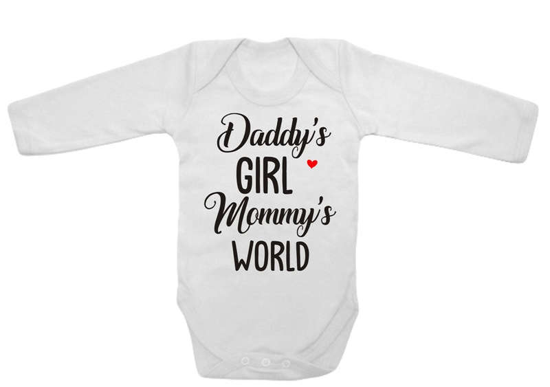 Daddy's Girl, Mommy's World baby grow