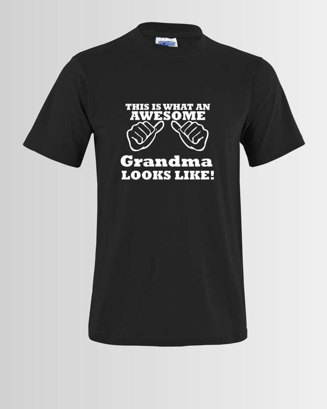 This is what an Awesome Granny / Grandma Looks Like t-shirt