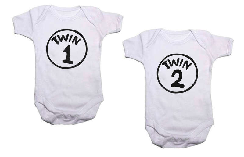 Twin 1 - Twin 2 baby grows