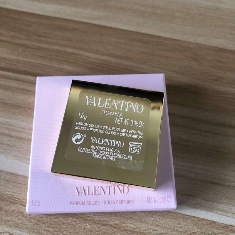 Valentino Donna Solid Perfume Gold Tone Compact