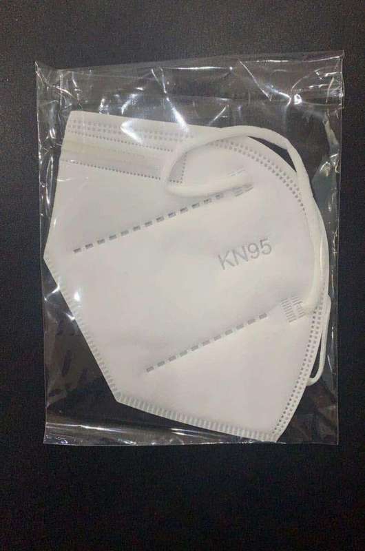 KN95 (FFP2/N95 Alternative) Face Mask / Respirator with metal nose clip