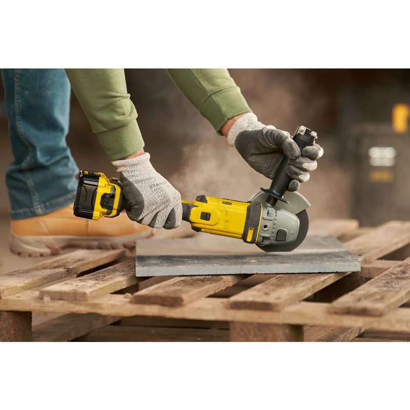 STANLEY FATMAX V20 Cordless Angle Grinder (Tool Only) | SFMCG400B-XJ