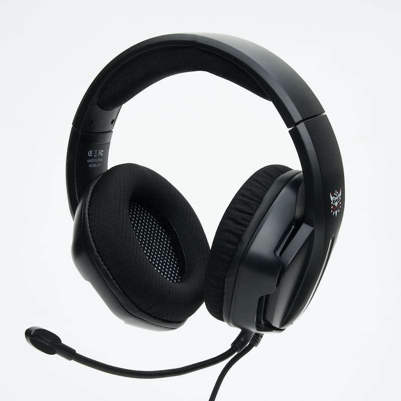 ONIKUMA X27 RGB Gaming Headset Stereo Surround Omnidirectional Noise Canceling Mic Ergonomic Desi...