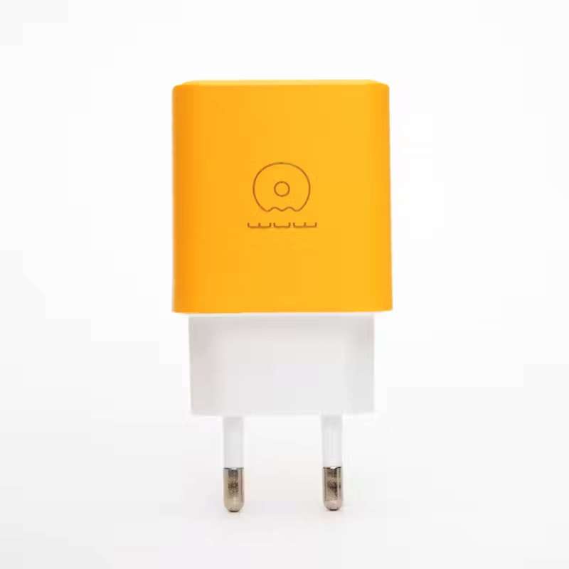 FAST CHARGING 20W Dual Port Charging Block with Type-C to Lightning Cable