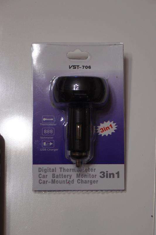 3 in 1 VST-706 Digital LED car Voltmeter Thermometer Auto Car USB Charger 12V/24V Cigarette Lighter