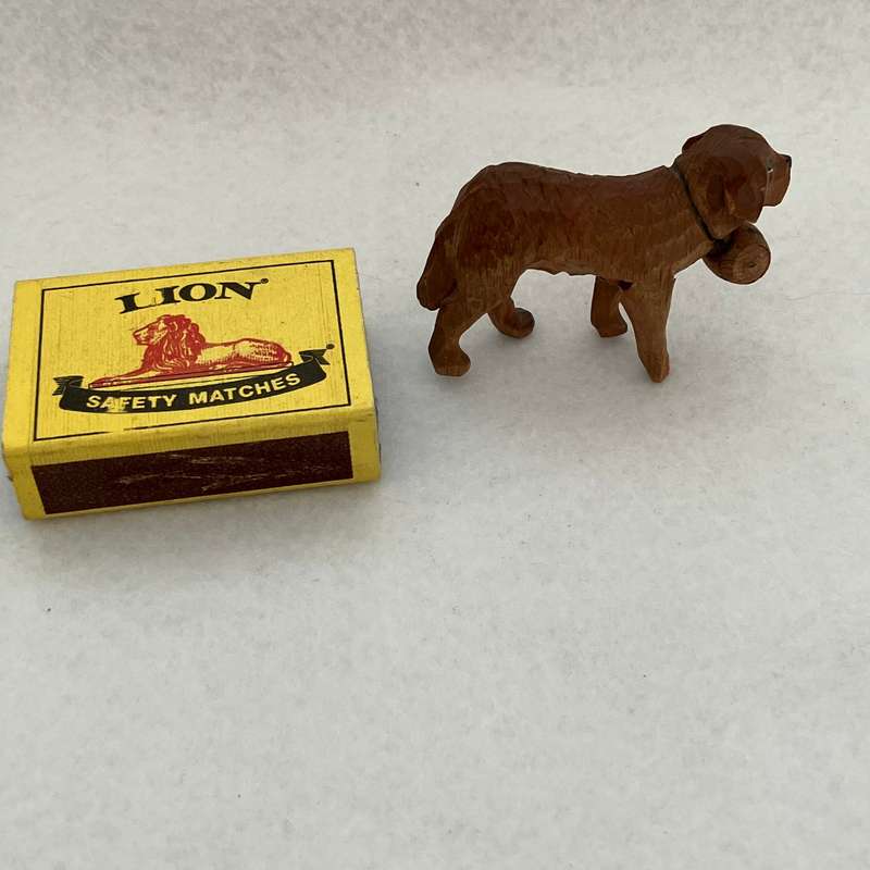 Wooden Carved Saint Bernard (Miniature, suitable for printer's tray)